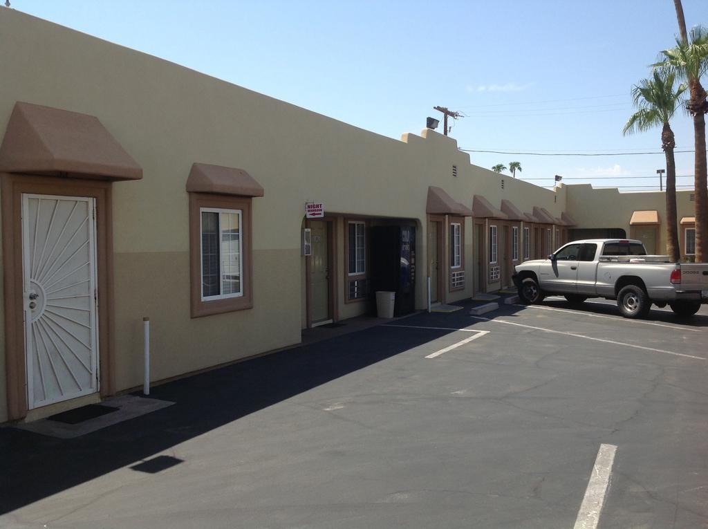 Redwood Motel チャンドラー エクステリア 写真